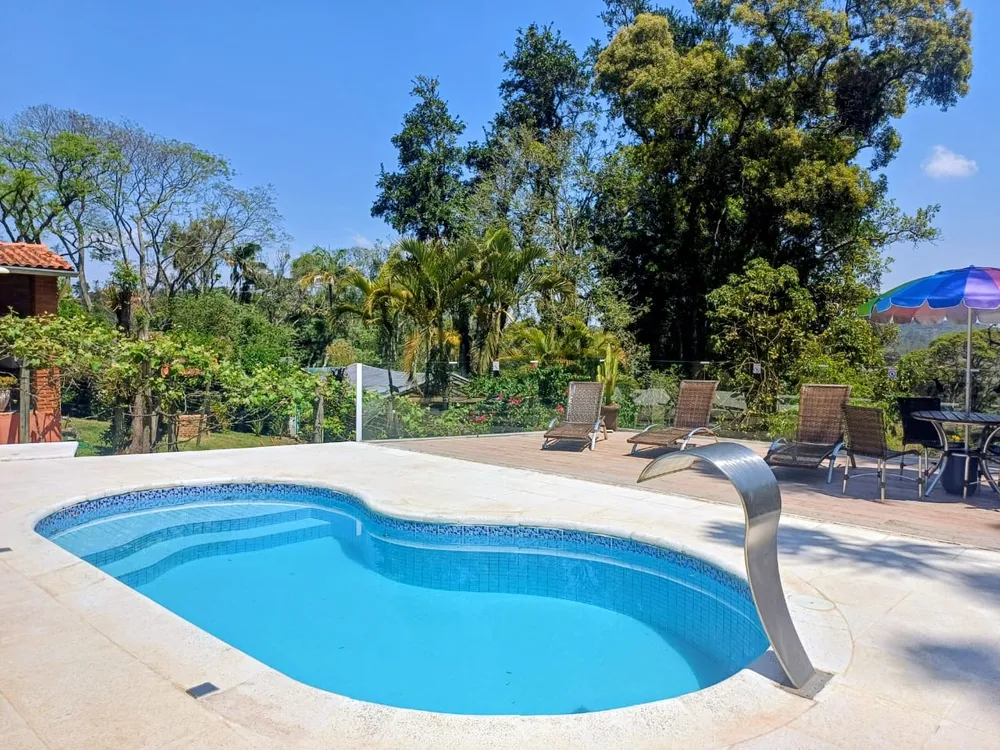 Chácara, 4 quartos, 3600 m² - Foto 1