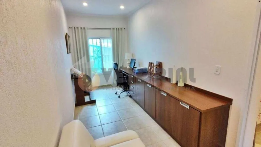 Casa, 3 quartos, 214 m² - Foto 6