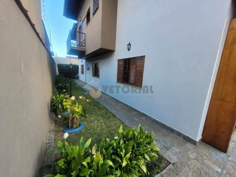Sobrado, 5 quartos, 330 m² - Foto 4