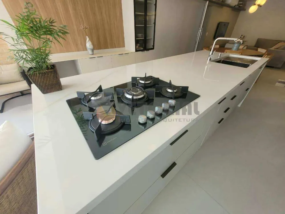 Apartamento, 3 quartos, 140 m² - Foto 2