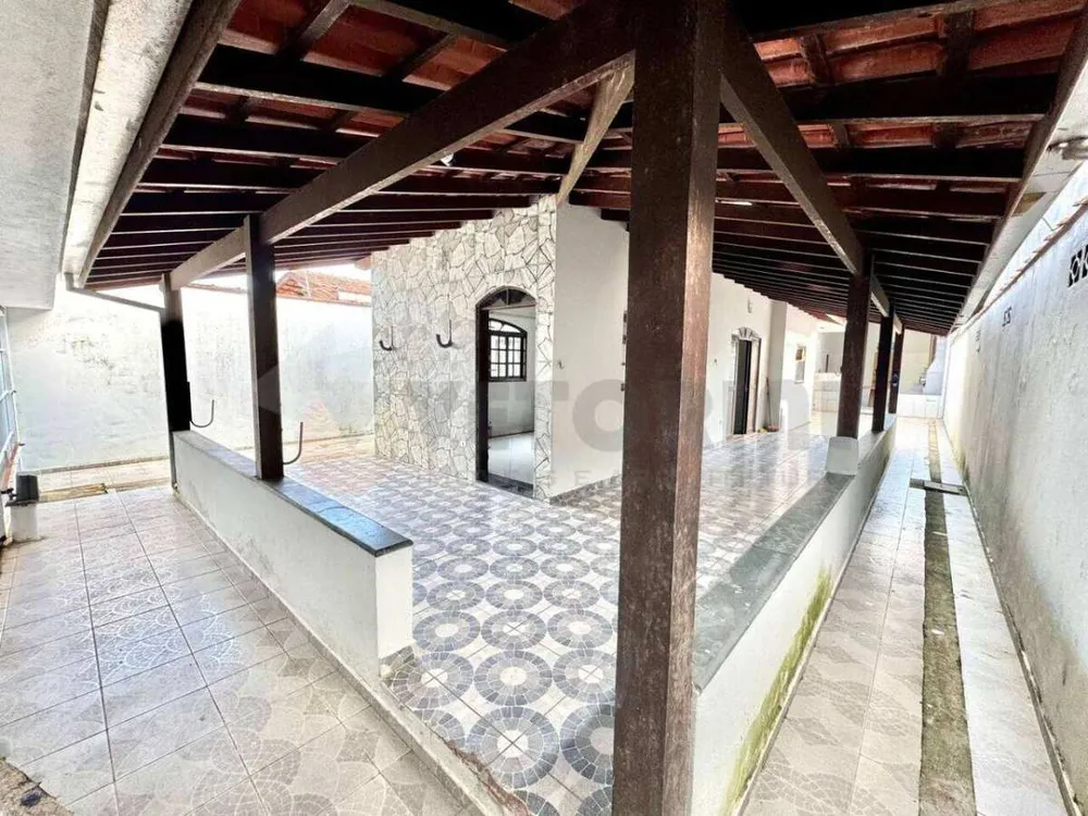 Sobrado, 4 quartos, 216 m² - Foto 2