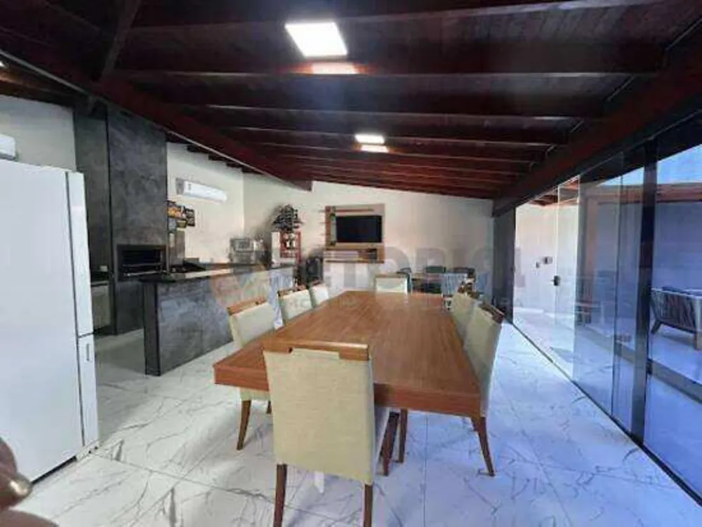 Casa, 3 quartos, 350 m² - Foto 3