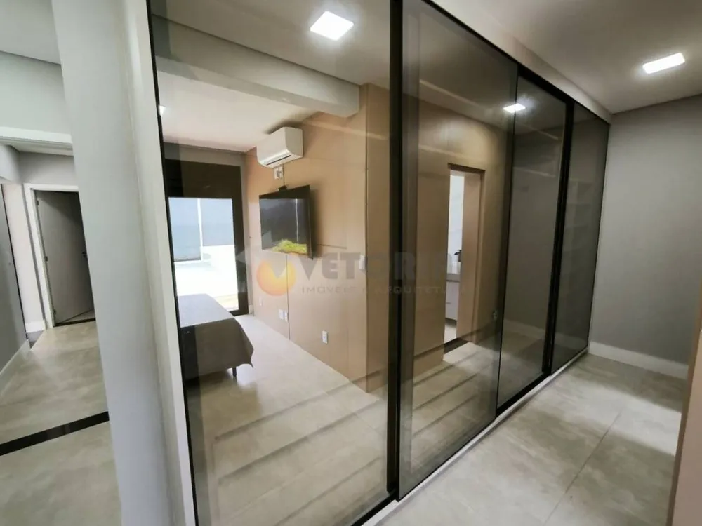 Casa, 3 quartos, 236 m² - Foto 8