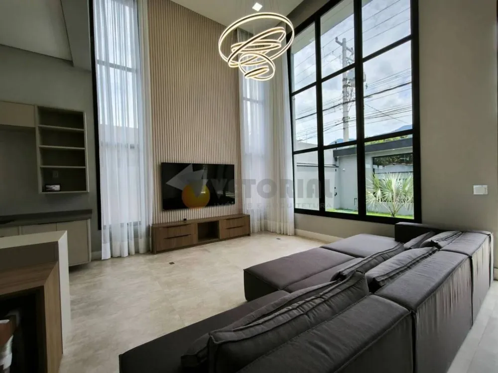 Casa, 3 quartos, 236 m² - Foto 2