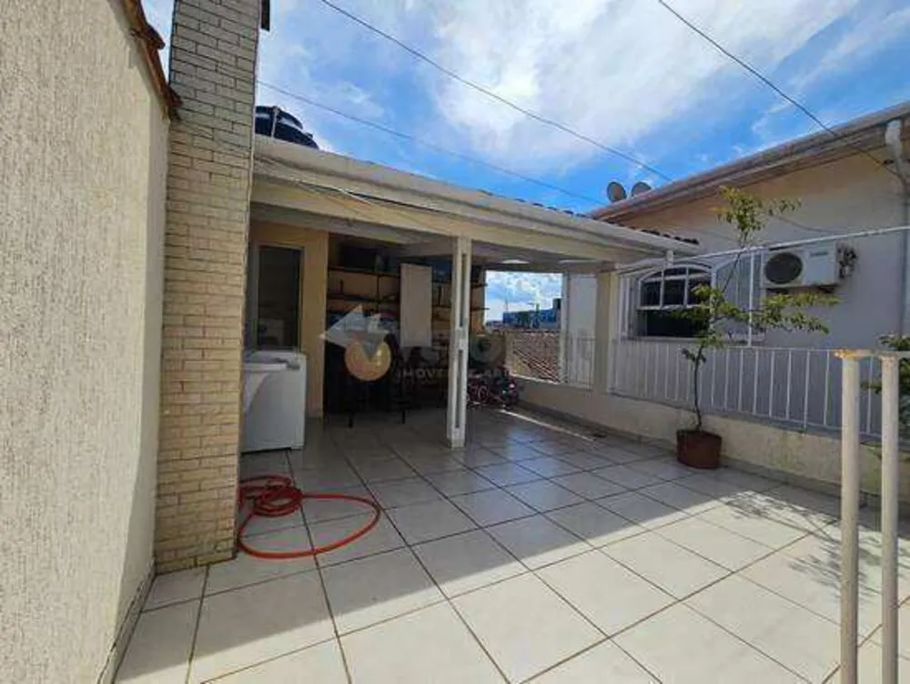 Casa, 3 quartos, 285 m² - Foto 2