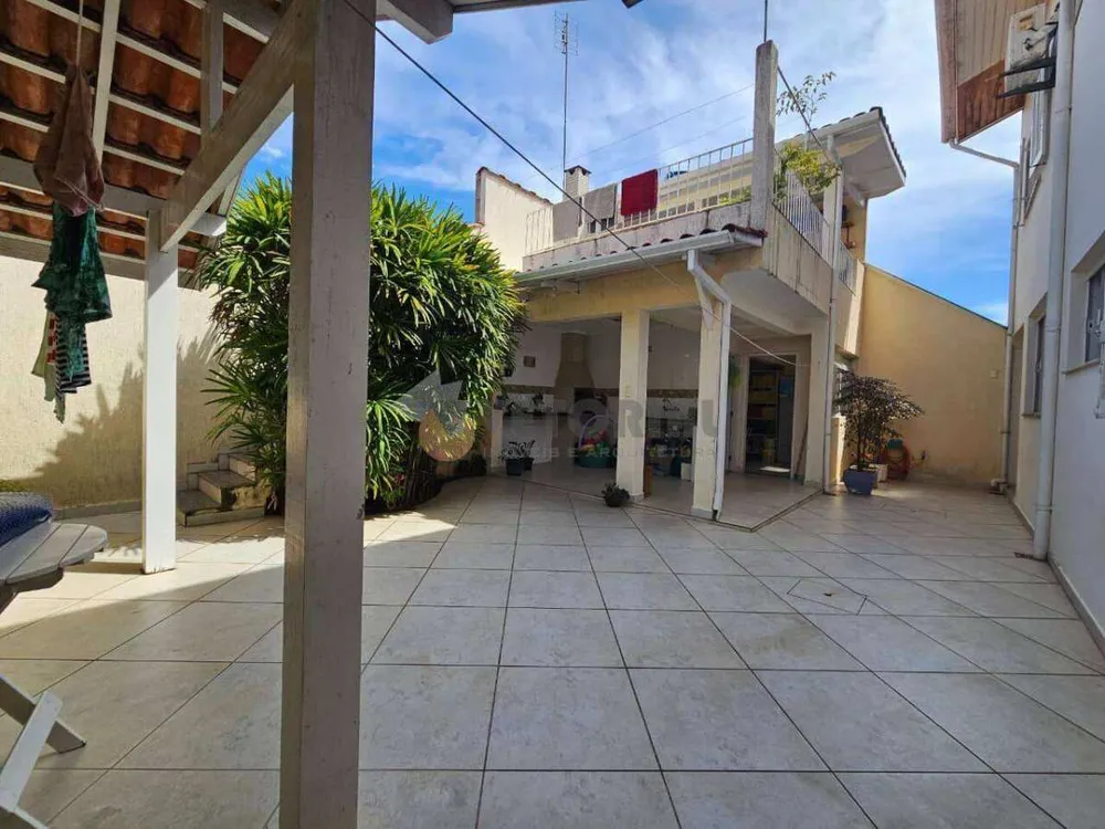 Casa, 3 quartos, 285 m² - Foto 4