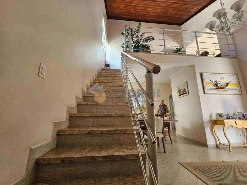 Casa, 3 quartos, 285 m² - Foto 11