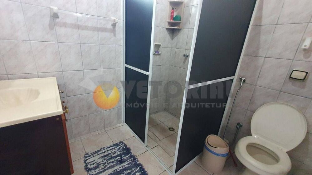 Casa à venda com 3 quartos, 142m² - Foto 8