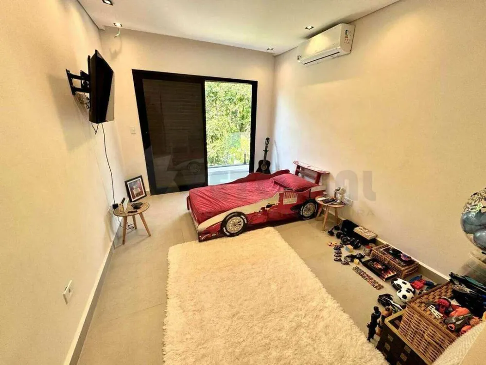 Apartamento, 3 quartos, 242 m² - Foto 11