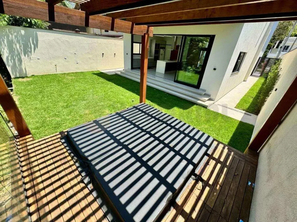 Apartamento, 3 quartos, 242 m² - Foto 4