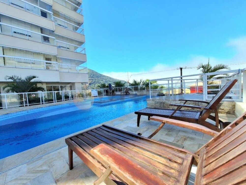 Apartamento à venda com 2 quartos, 72m² - Foto 4