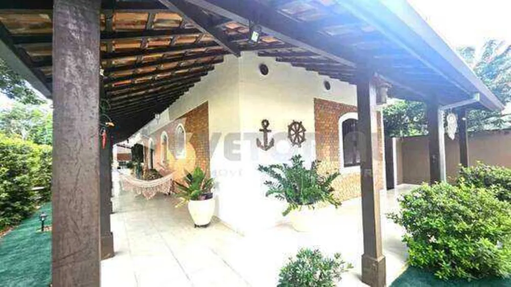 Casa, 4 quartos, 207 m² - Foto 2