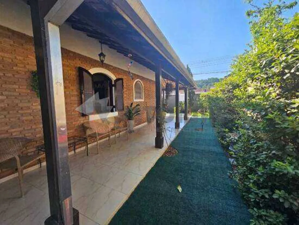 Casa, 4 quartos, 207 m² - Foto 3