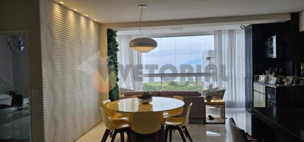 Cobertura à venda com 3 quartos, 208m² - Foto 1