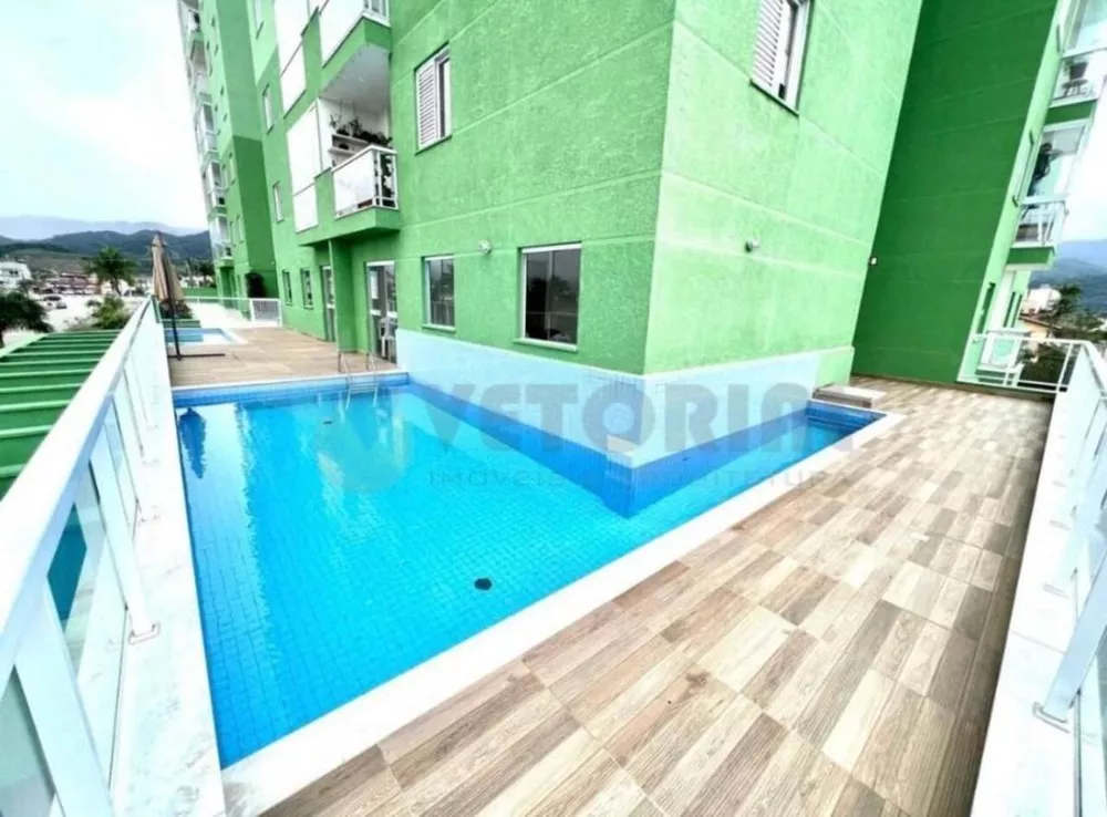 Apartamento à venda com 2 quartos, 67m² - Foto 2