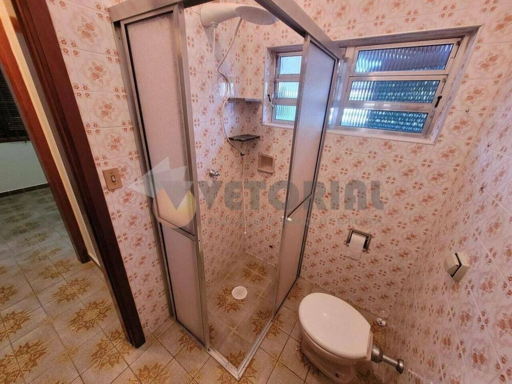 Casa à venda com 3 quartos, 168m² - Foto 3