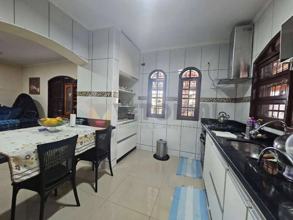 Casa, 3 quartos, 170 m² - Foto 6