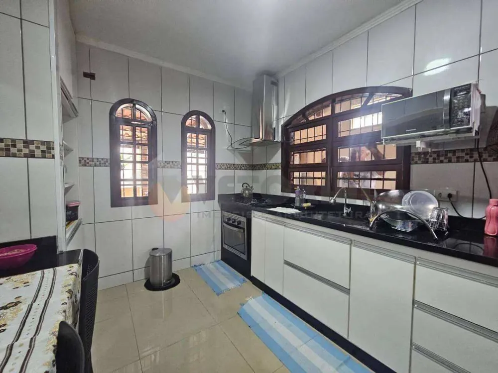 Casa, 3 quartos, 170 m² - Foto 7