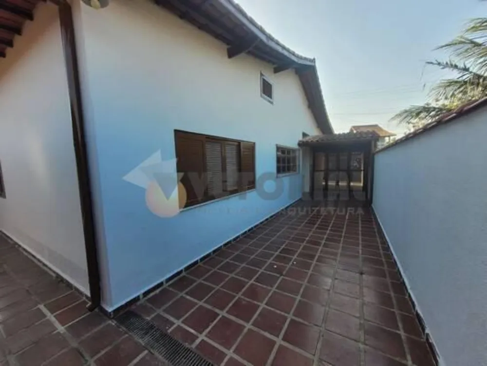 Casa, 3 quartos, 168 m² - Foto 4