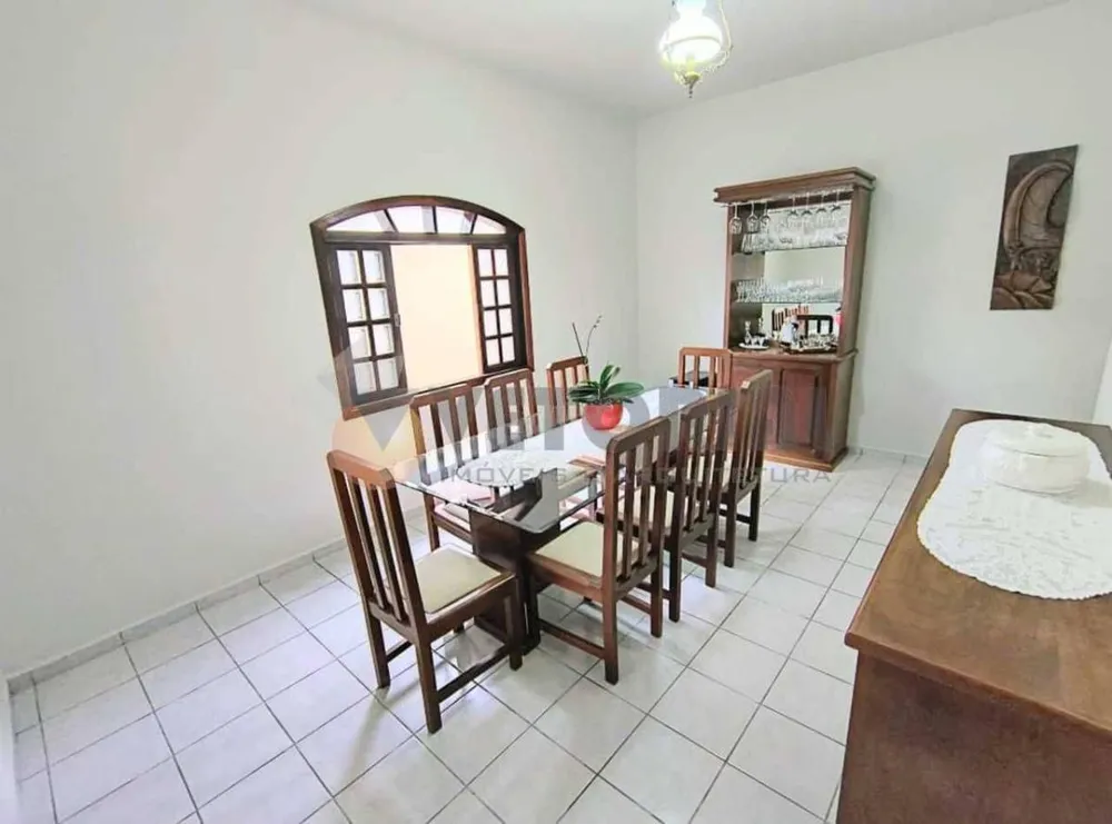 Casa, 4 quartos, 266 m² - Foto 3