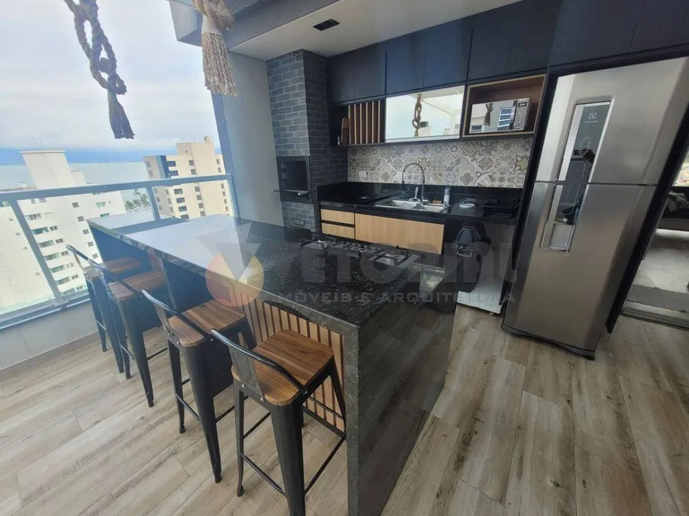 Cobertura, 4 quartos, 204 m² - Foto 2
