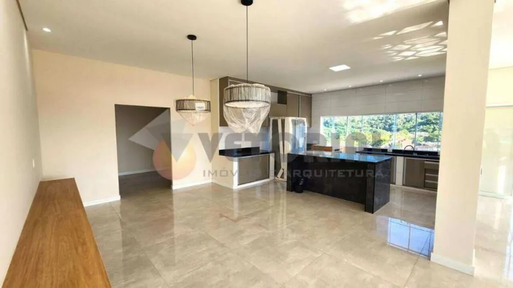 Casa, 3 quartos, 324 m² - Foto 4