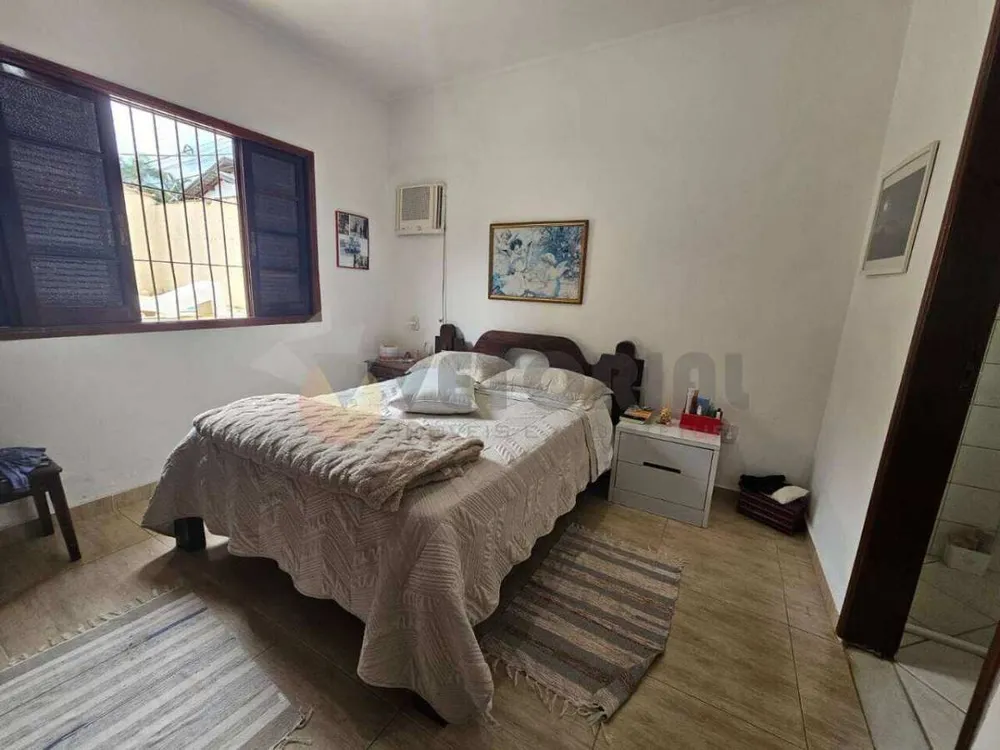Casa, 5 quartos, 290 m² - Foto 8