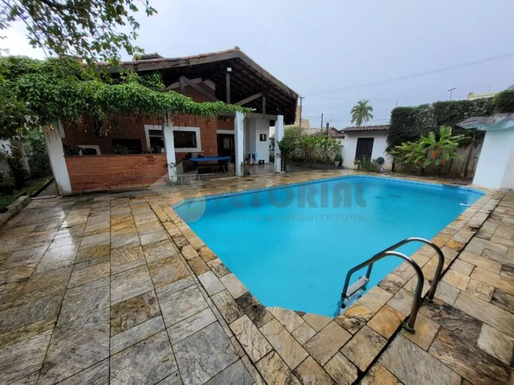Sobrado, 6 quartos, 315 m² - Foto 2