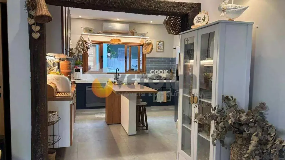 Casa, 4 quartos, 255 m² - Foto 4