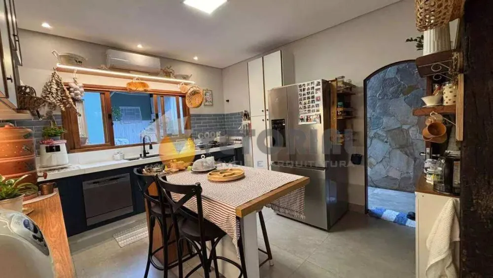 Casa, 4 quartos, 255 m² - Foto 3