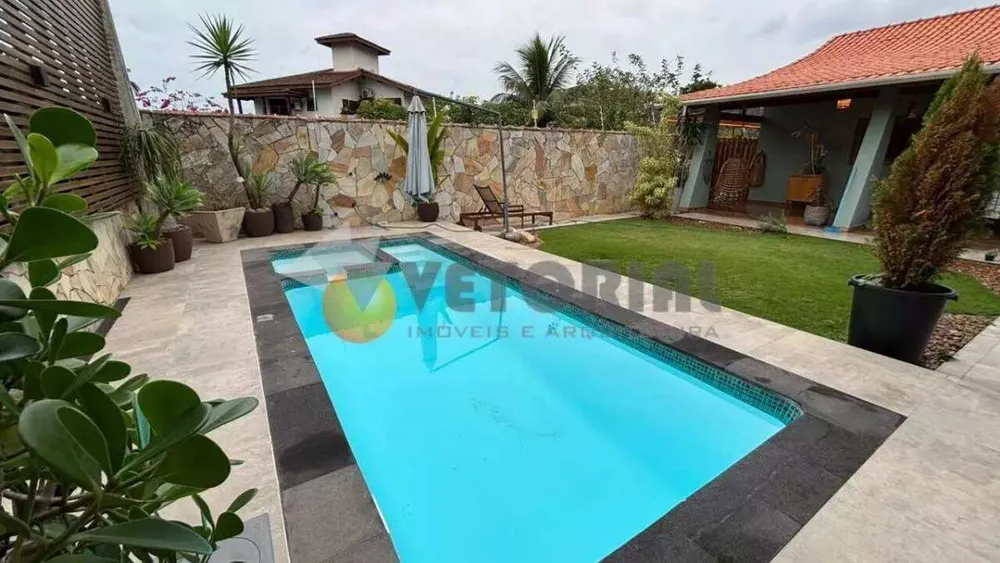 Casa, 4 quartos, 255 m² - Foto 1