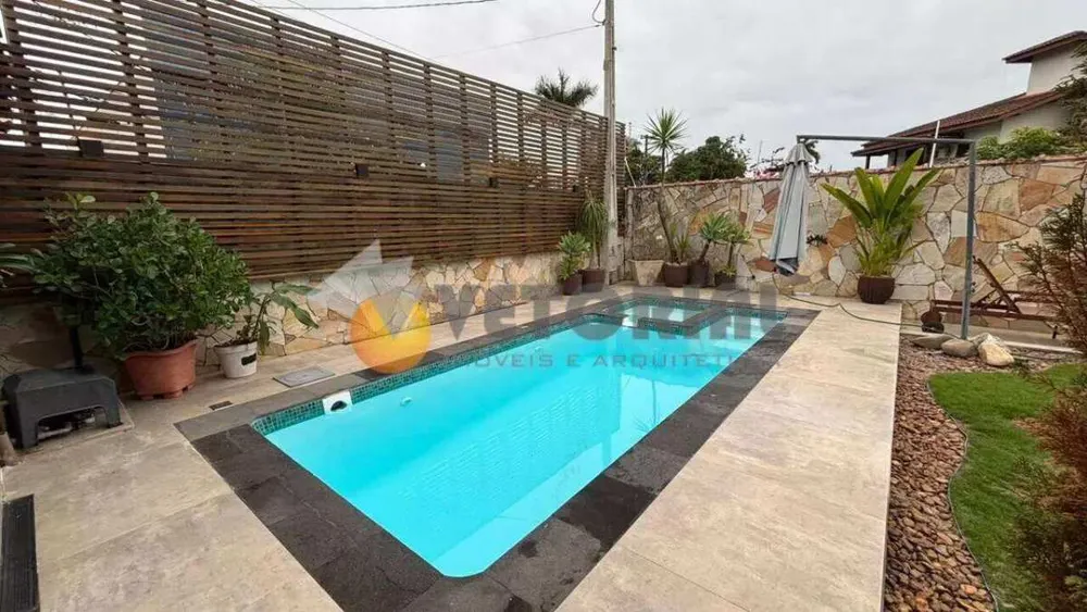 Casa, 4 quartos, 255 m² - Foto 2