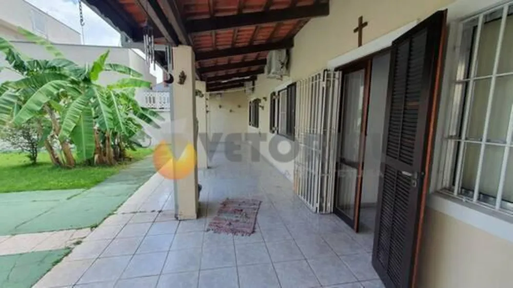 Casa, 3 quartos, 142 m² - Foto 3