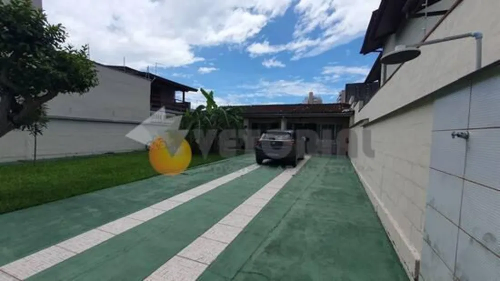 Casa, 3 quartos, 142 m² - Foto 1