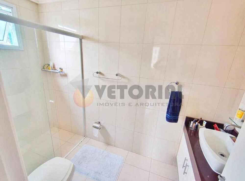 Apartamento à venda com 3 quartos, 180m² - Foto 5