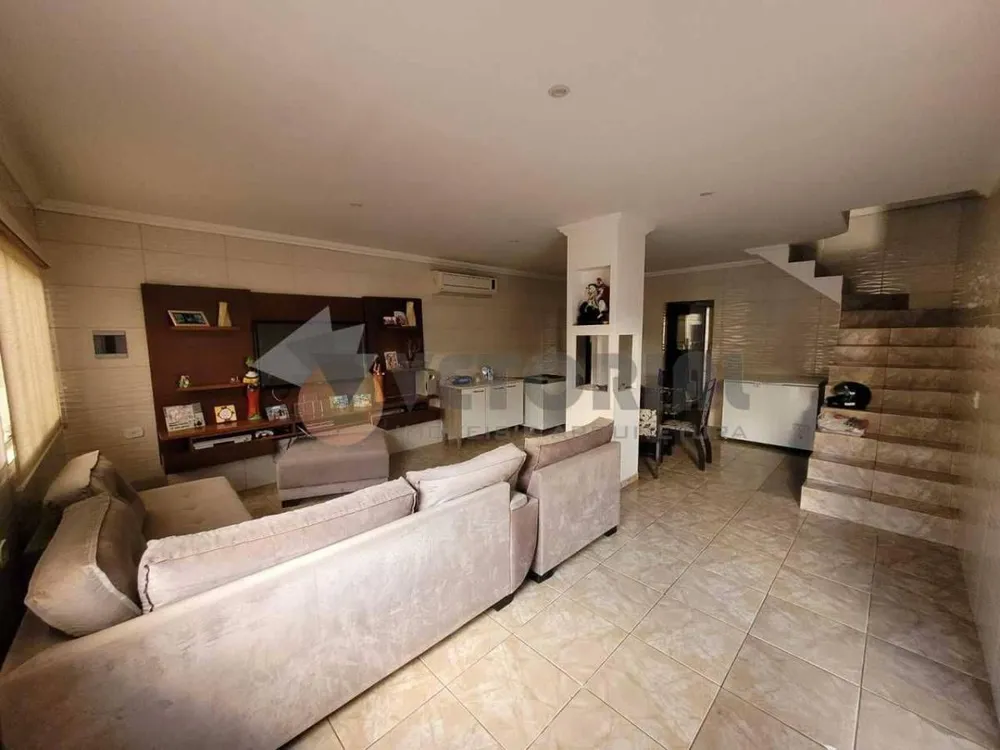 Sobrado, 5 quartos, 380 m² - Foto 3