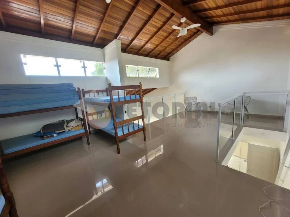 Casa, 3 quartos, 300 m² - Foto 8