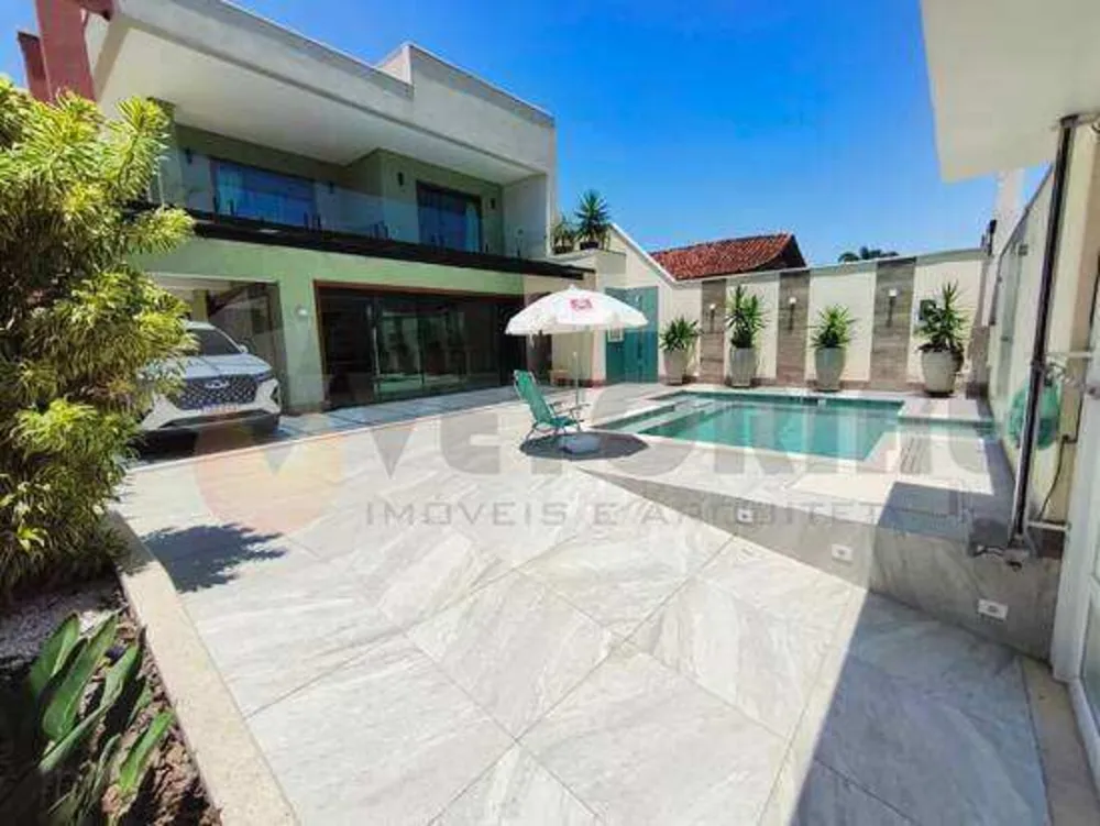 Sobrado, 5 quartos, 345 m² - Foto 1