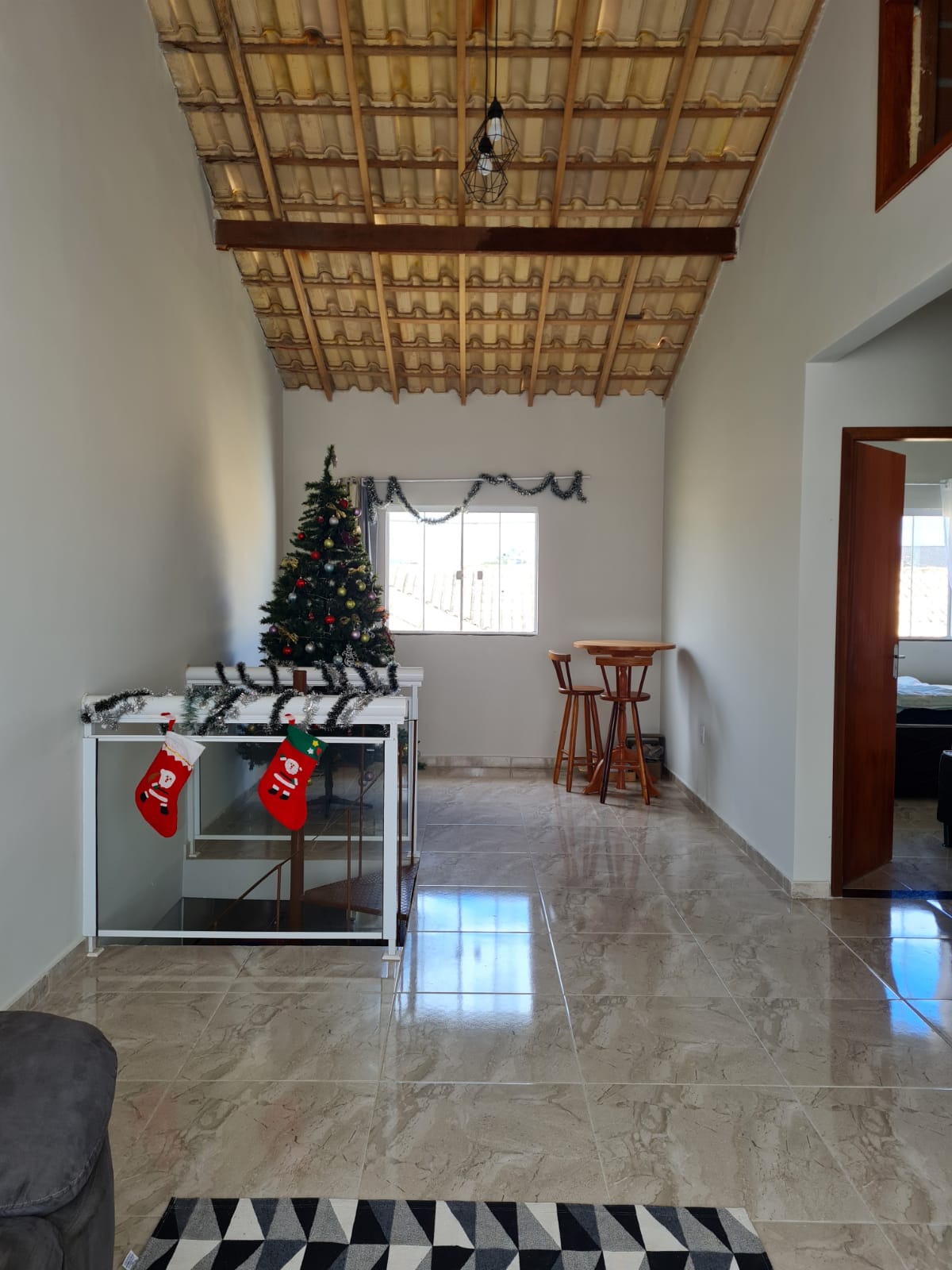 Casa à venda com 4 quartos, 140m² - Foto 12