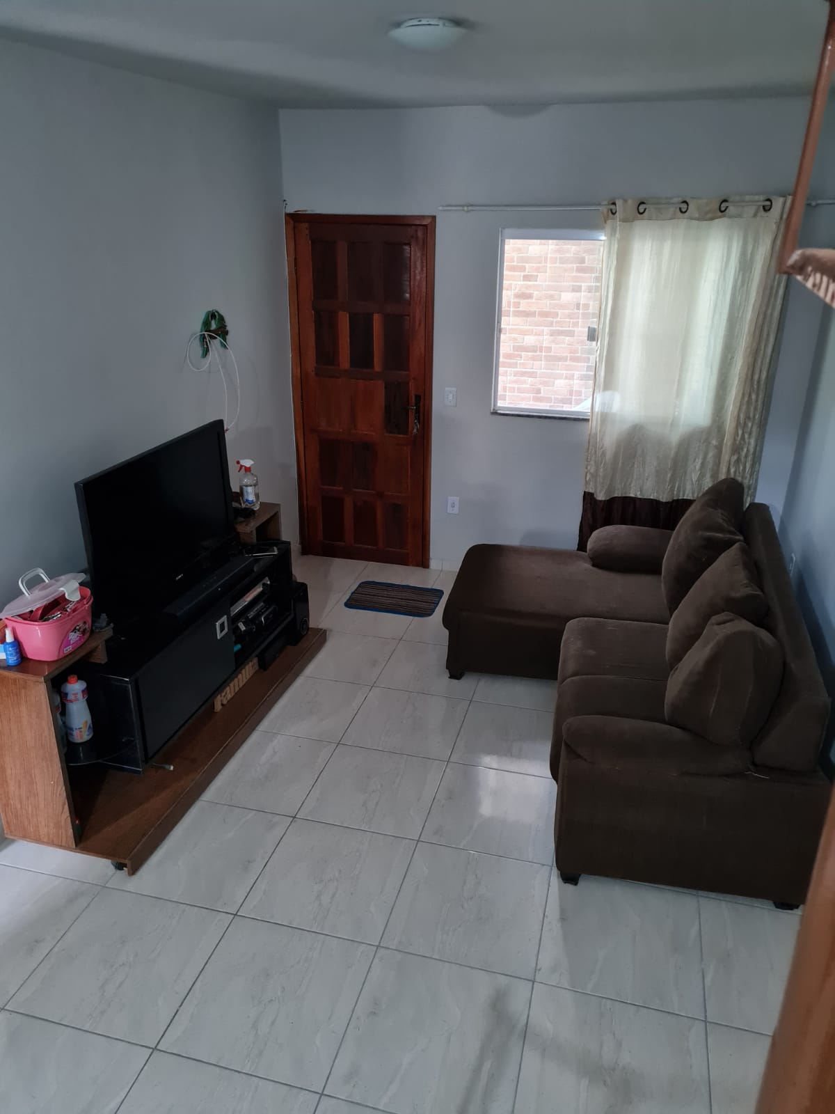 Casa à venda com 4 quartos, 140m² - Foto 2