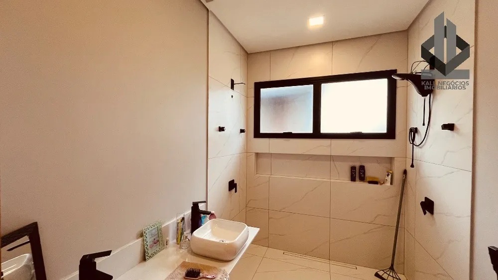 Chácara, 3 quartos, 1031 m² - Foto 9