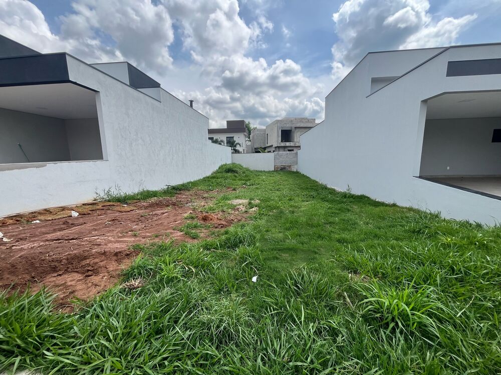 Terreno, 303 m² - Foto 2