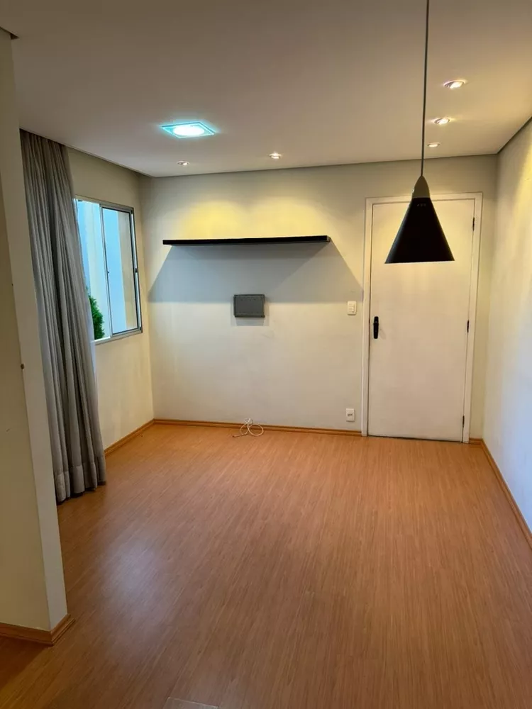 Apartamento à venda com 3 quartos, 60m² - Foto 2