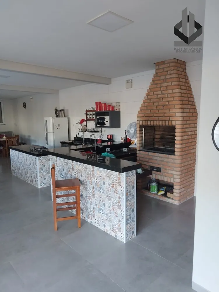 Chácara, 4 quartos, 1000 m² - Foto 1