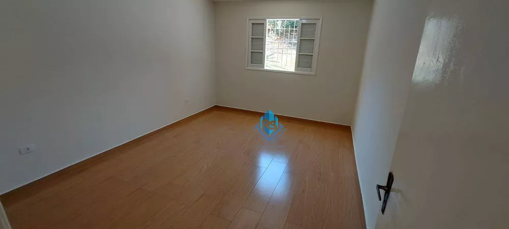 Sobrado à venda com 2 quartos, 187m² - Foto 3