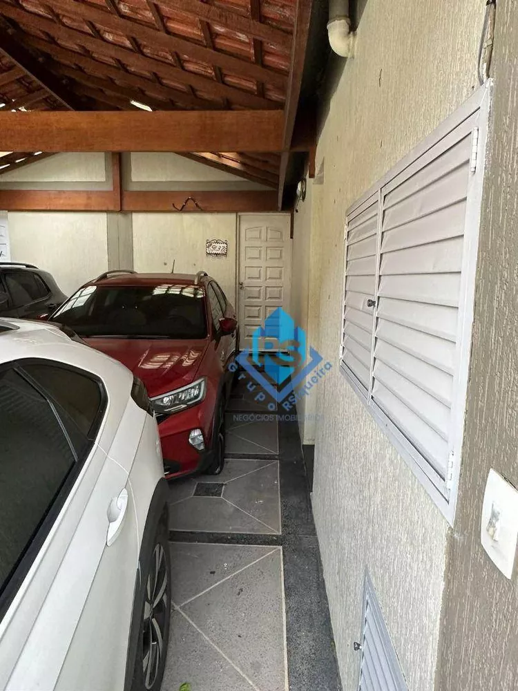 Sobrado à venda com 3 quartos, 127m² - Foto 3