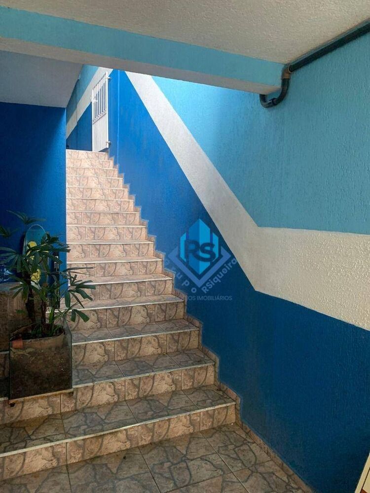 Sobrado à venda com 2 quartos, 150m² - Foto 4