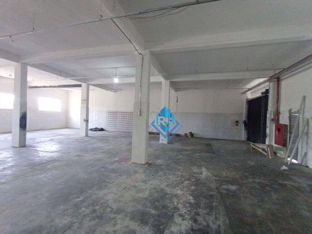 Depósito-Galpão-Armazém para alugar, 450m² - Foto 2