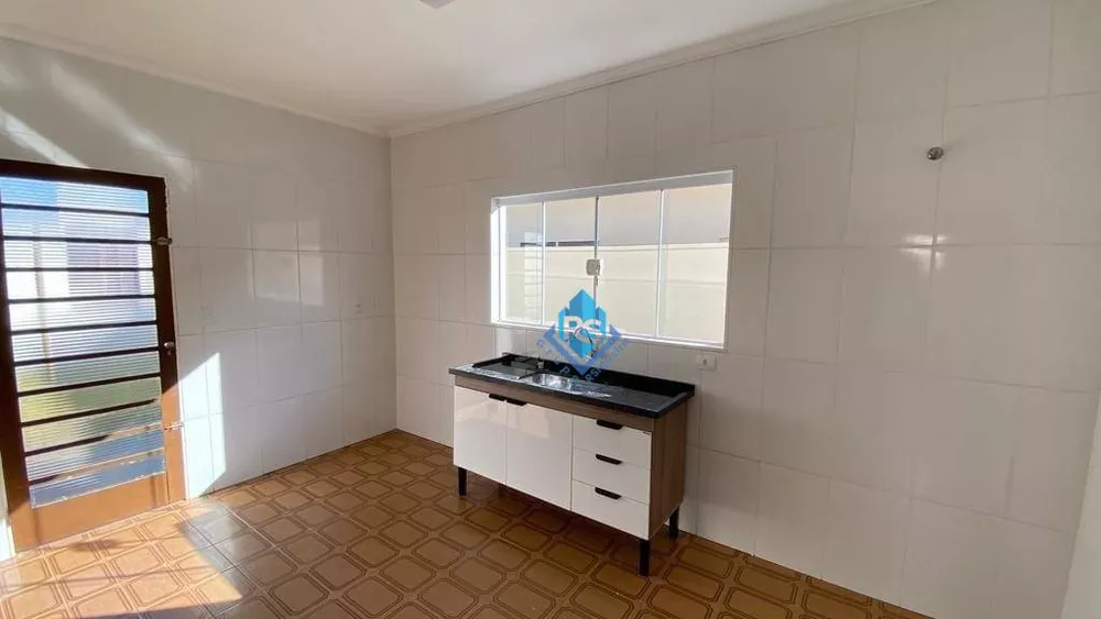 Casa à venda com 3 quartos, 141m² - Foto 6