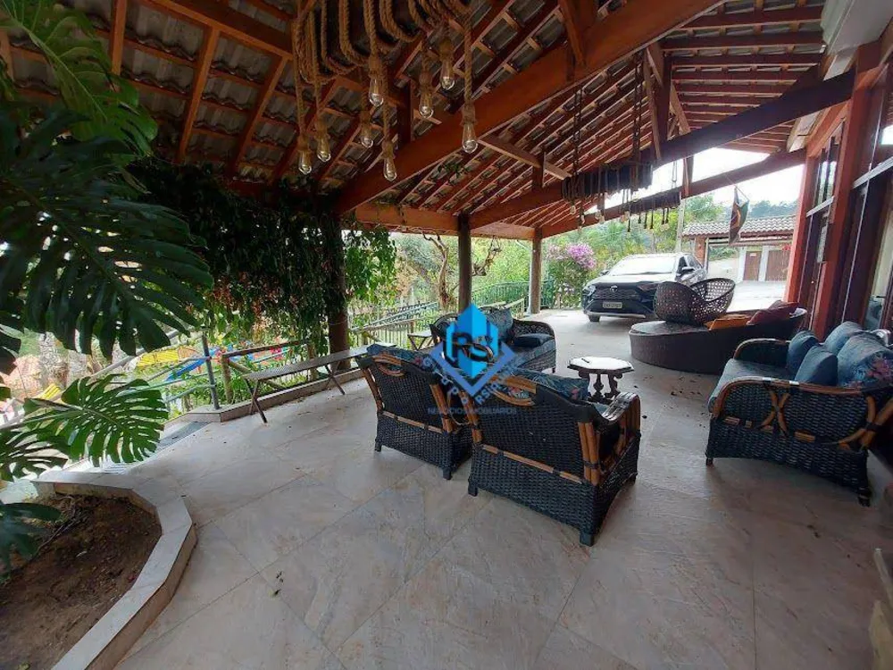 Chácara, 8 quartos, 7000 m² - Foto 1